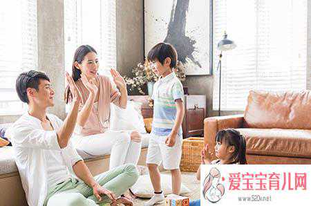 香港验血宝宝5周了,经期乳房胀痛是怎么回事？是因为得了乳腺癌？